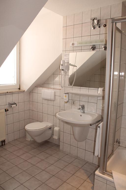 Hotel Anhalt Koethen  Kamer foto