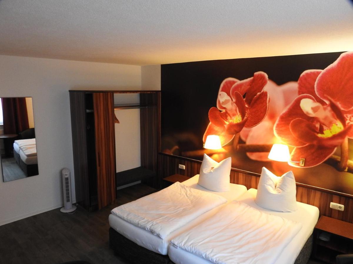 Hotel Anhalt Koethen  Buitenkant foto