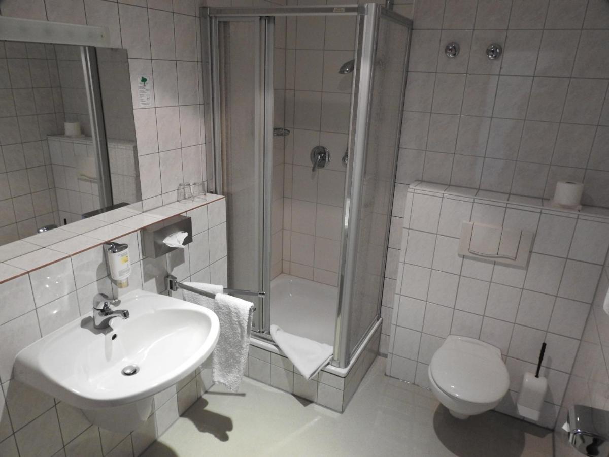 Hotel Anhalt Koethen  Buitenkant foto